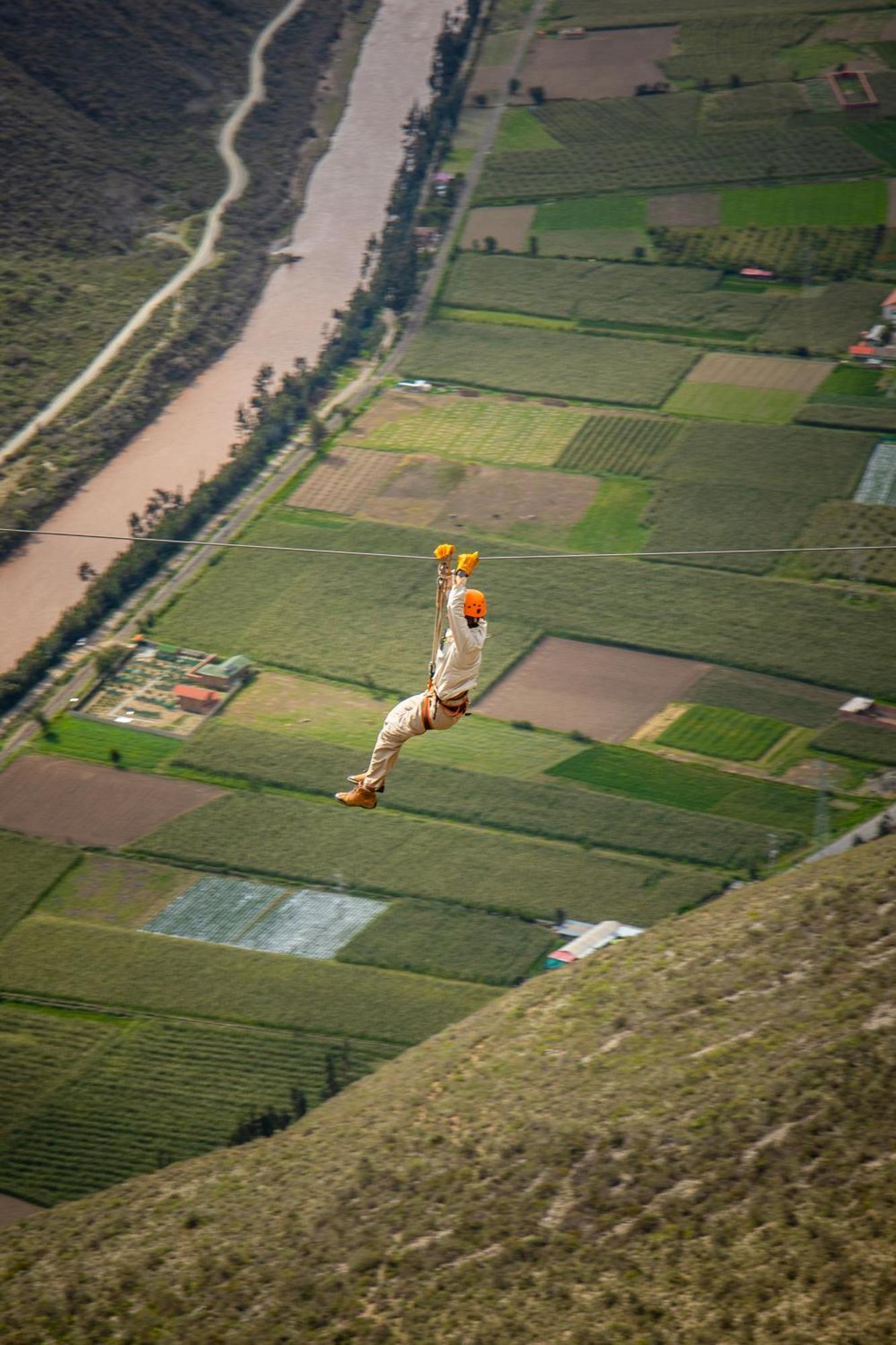 Vertical Sky Luxury Suites Ollantaytambo Luaran gambar